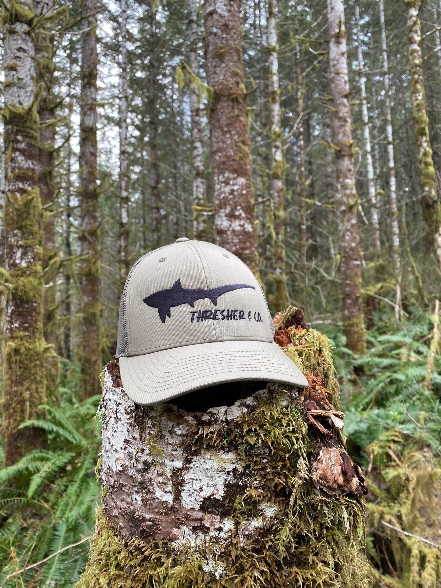 Thresher Silhouette Trucker Hat (Loden)